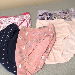 Intimate hi-cut briefs